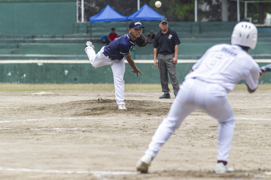 S87 Baseball: Adamson rallies past UP in extra innings, gains share of second in resumed game