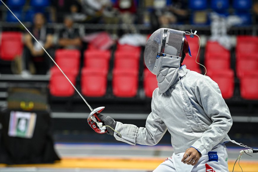 S87 Fencing: UE extends dominance with 13th consecutive boys’ fencing title